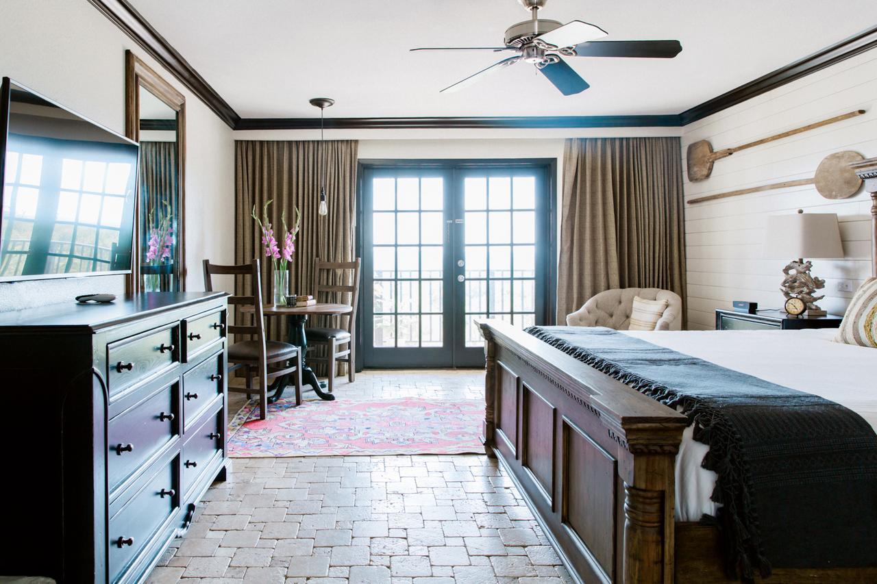 Hillside Boutique Hotel Castroville 外观 照片