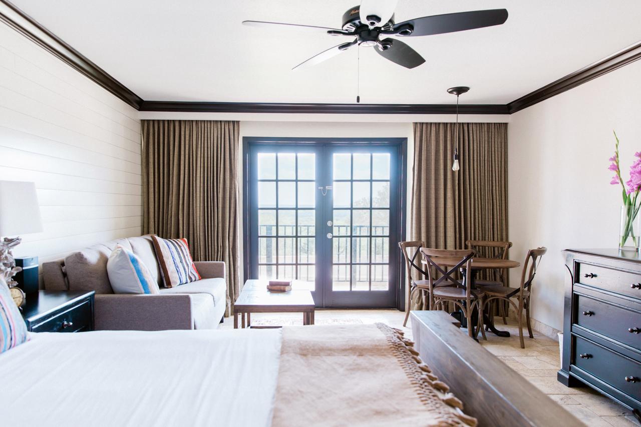 Hillside Boutique Hotel Castroville 外观 照片